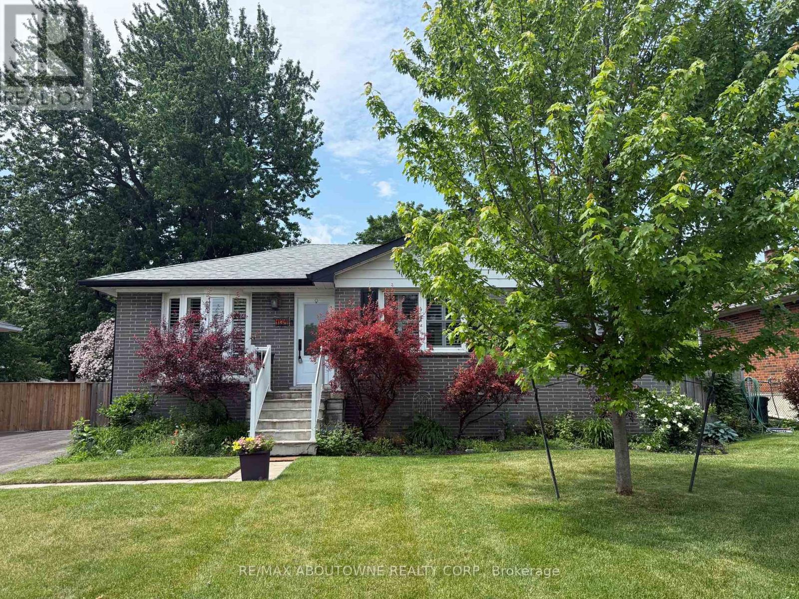 134 WAKEFIELD ROAD - 2