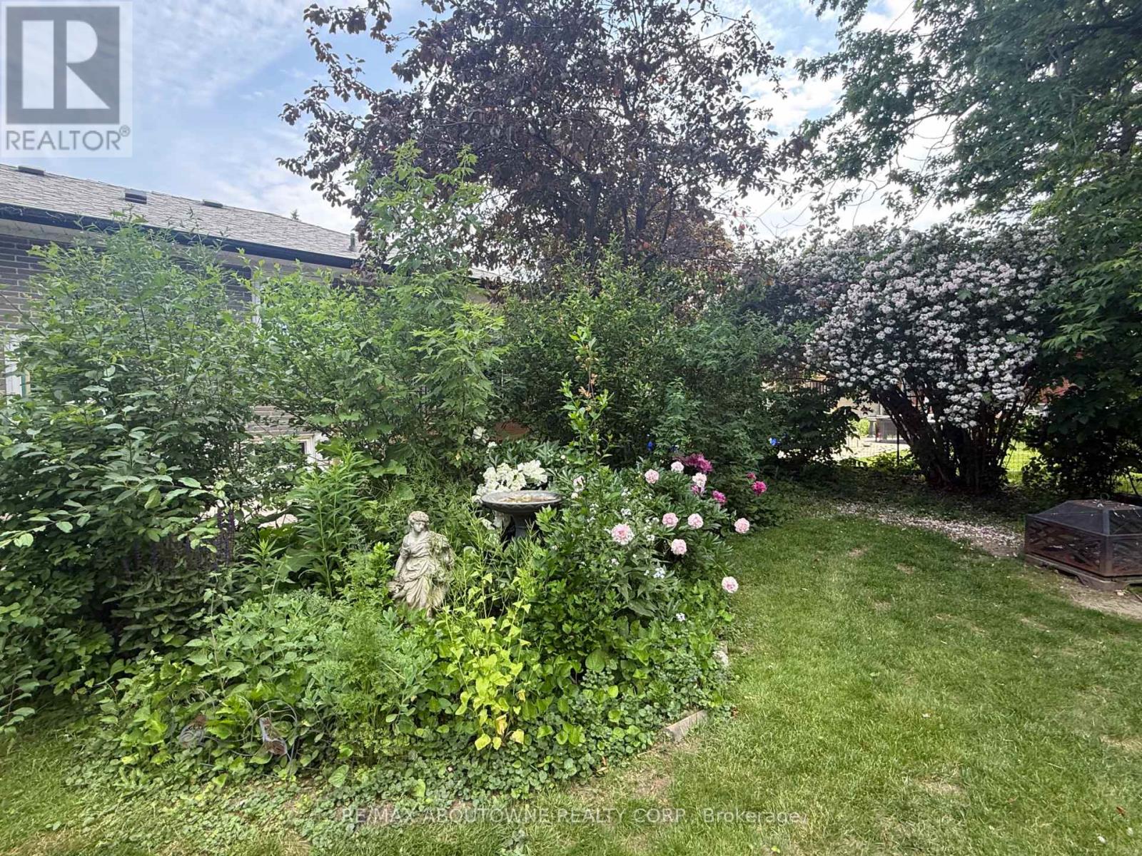 134 WAKEFIELD ROAD - 43