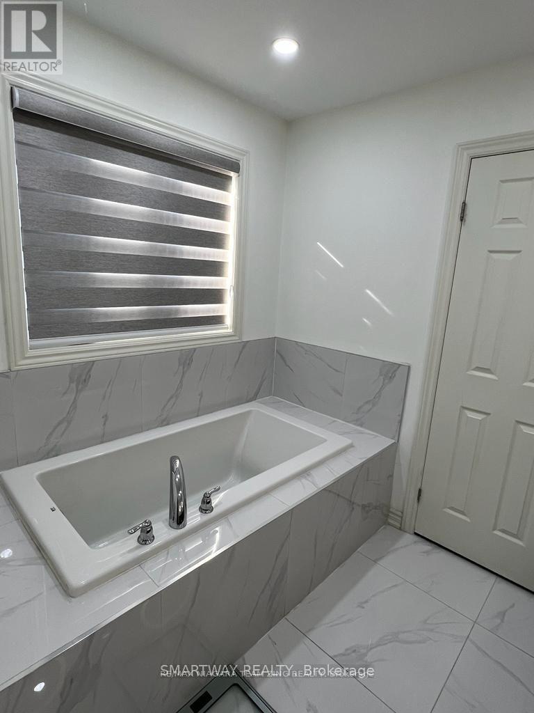 1127 KENNEDY DRIVE - 23