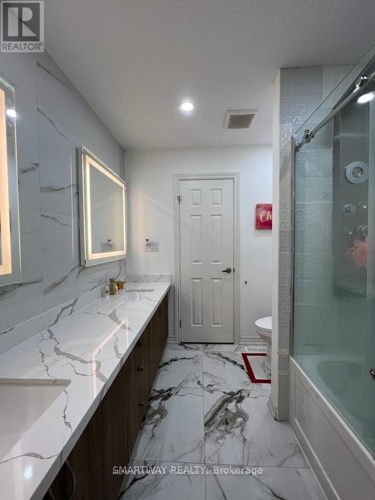 1127 KENNEDY DRIVE - 25