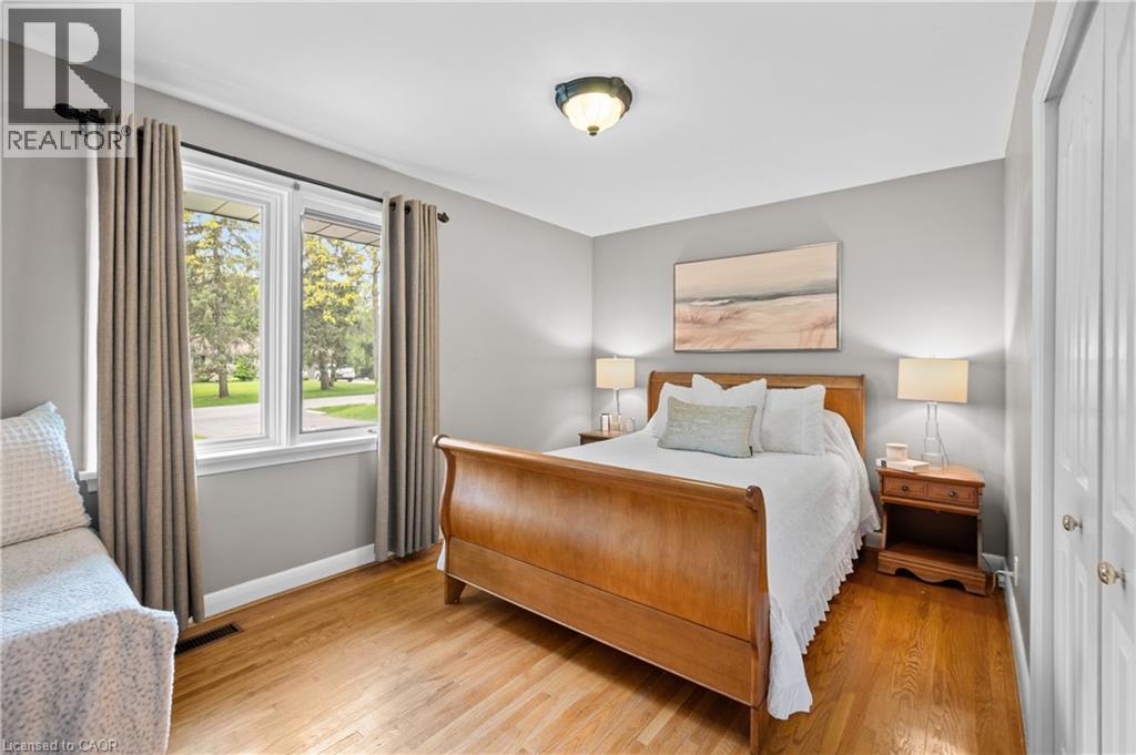 1589 CREDITON Parkway - 16