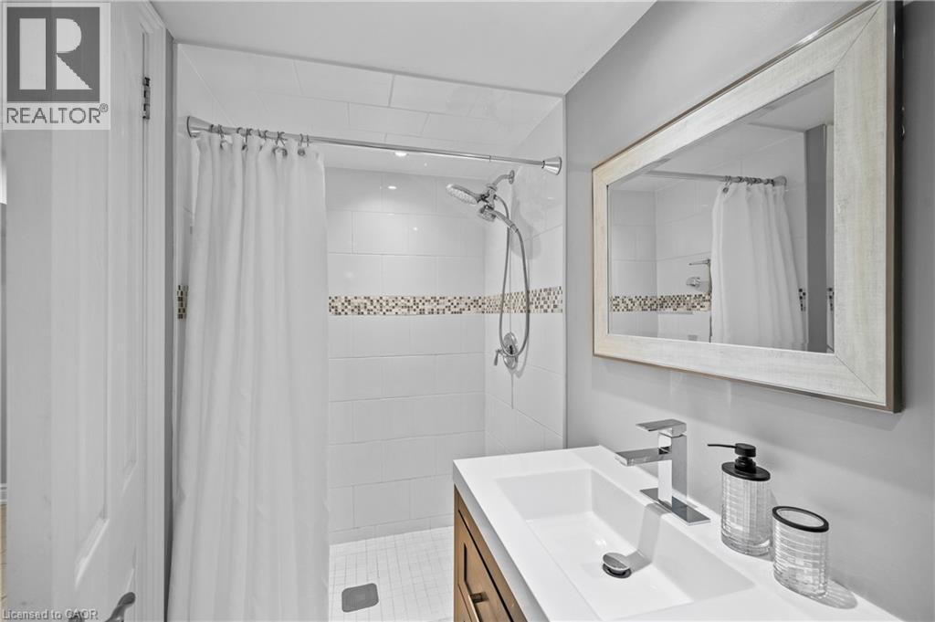 1589 CREDITON Parkway - 28