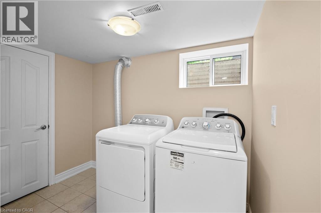 1589 CREDITON Parkway - 29
