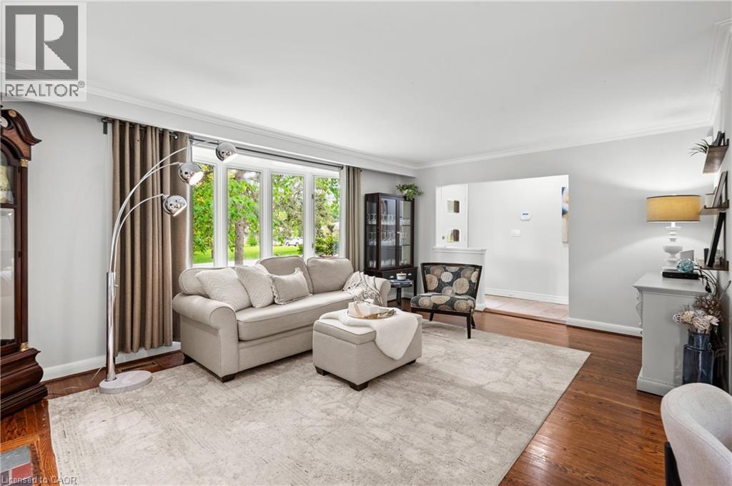 1589 CREDITON Parkway - 3