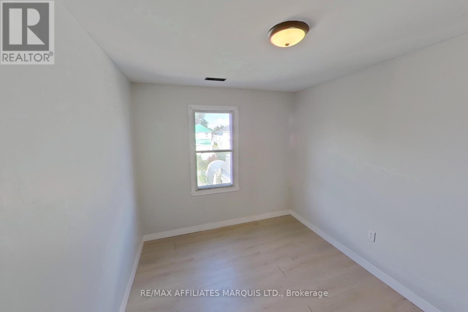 313 GUY STREET - 11