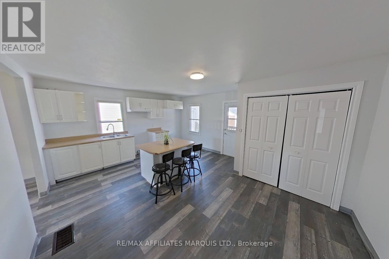 313 GUY STREET - 7