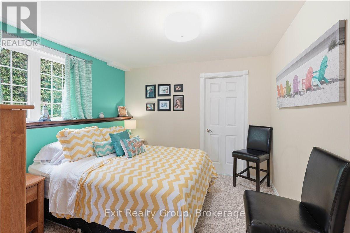 144 BAYVIEW LANE - 27