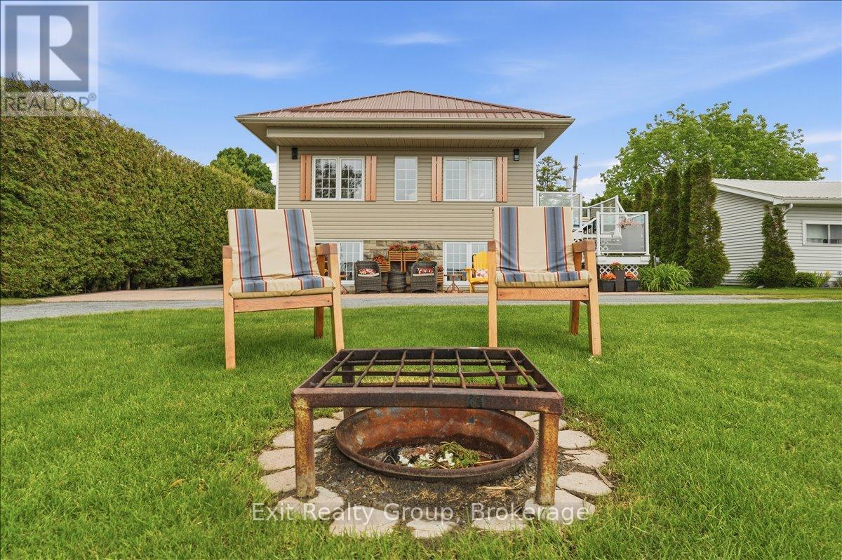 144 BAYVIEW LANE - 41