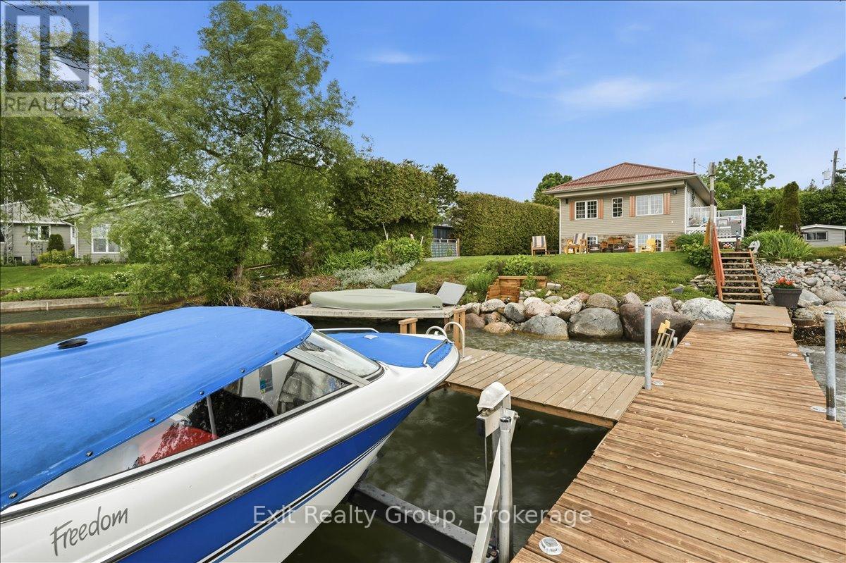 144 BAYVIEW LANE - 42