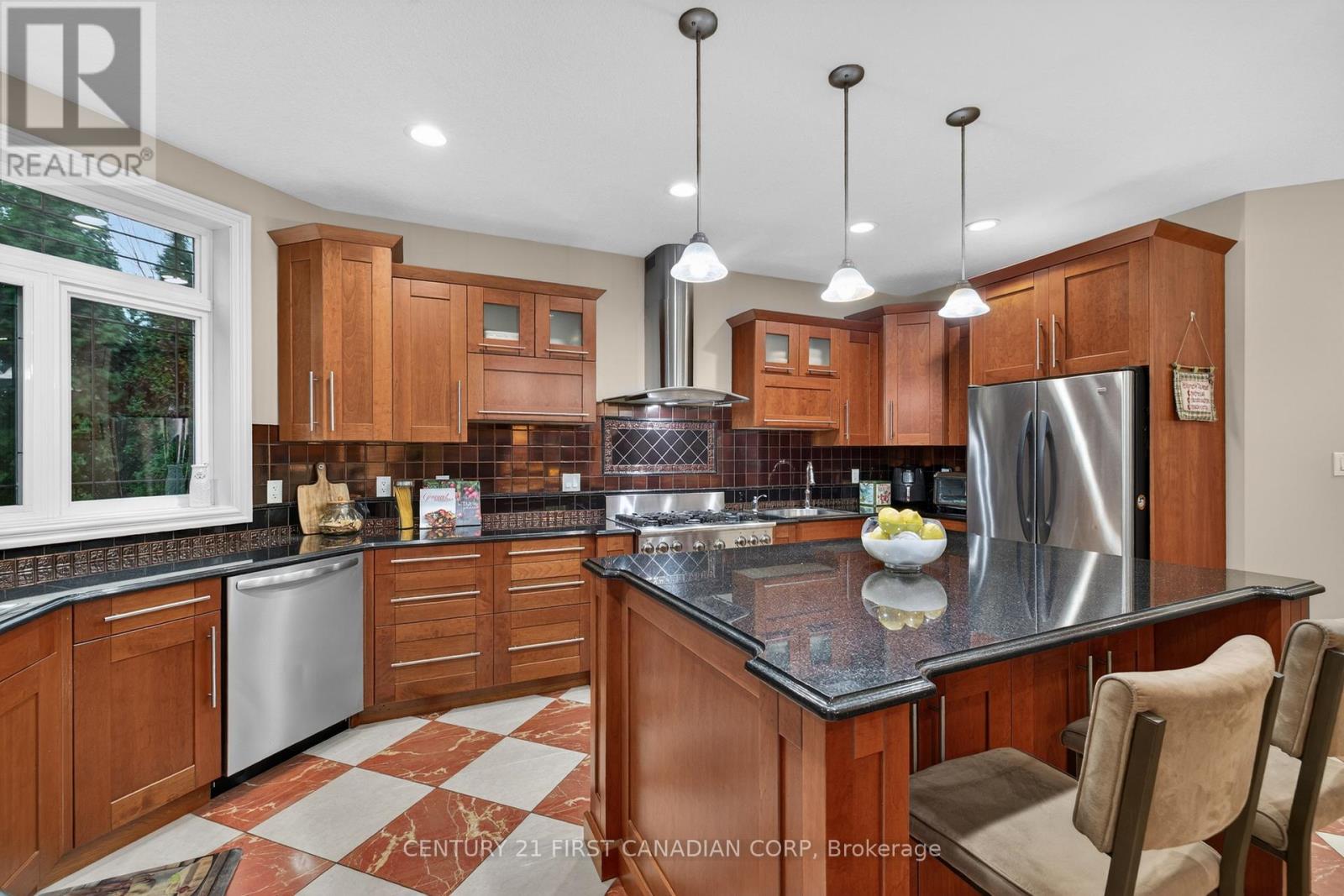 #2 7222 CLAYTON WALK - 14