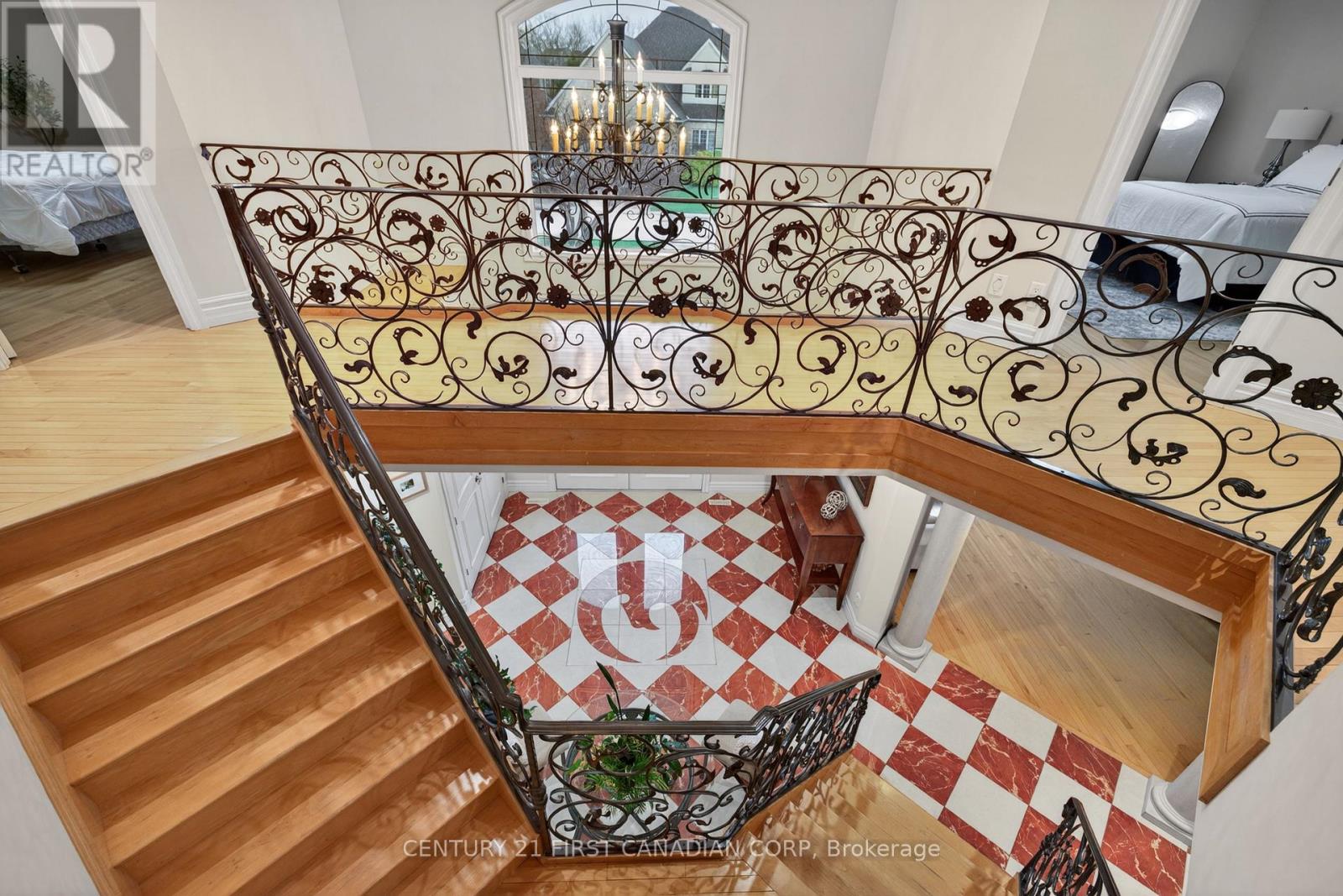 #2 7222 CLAYTON WALK - 22
