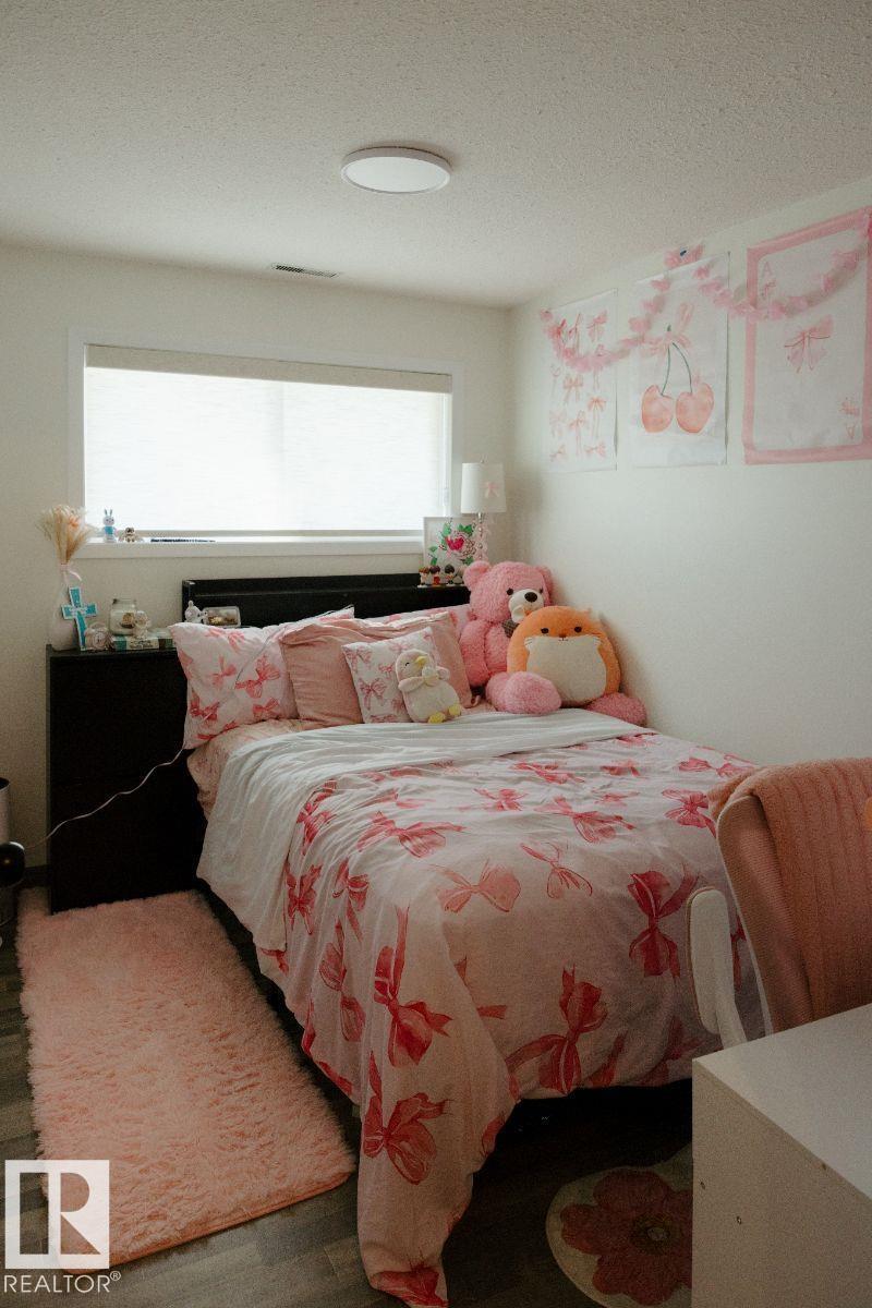 10503A 109 ST - 18