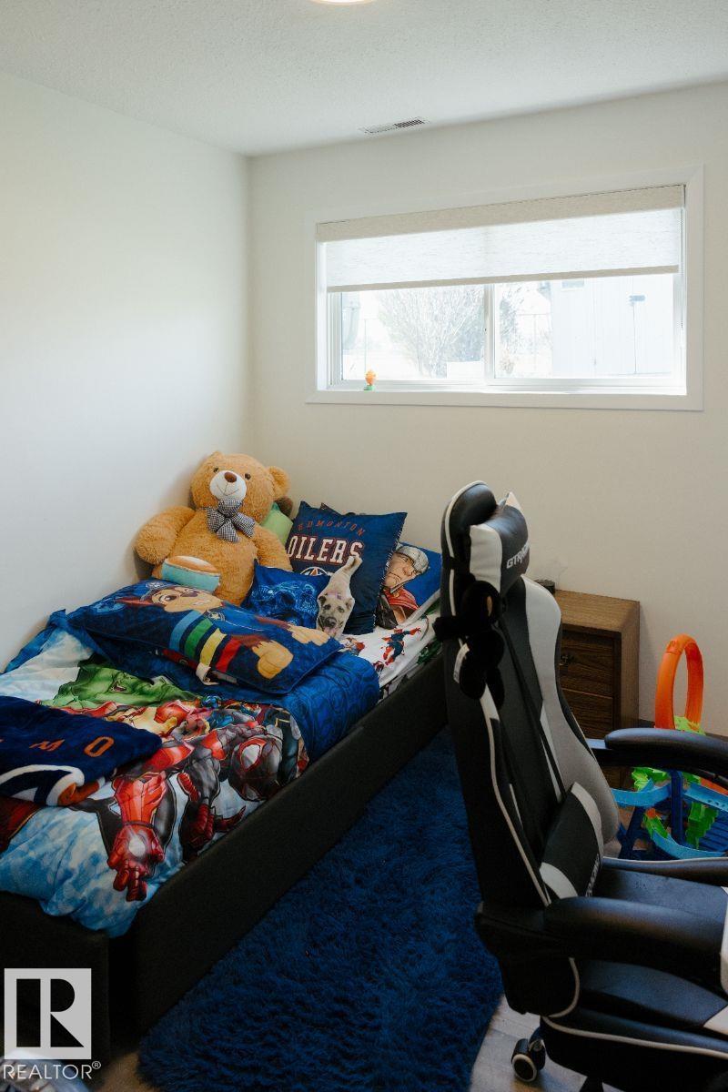 10503A 109 ST - 20