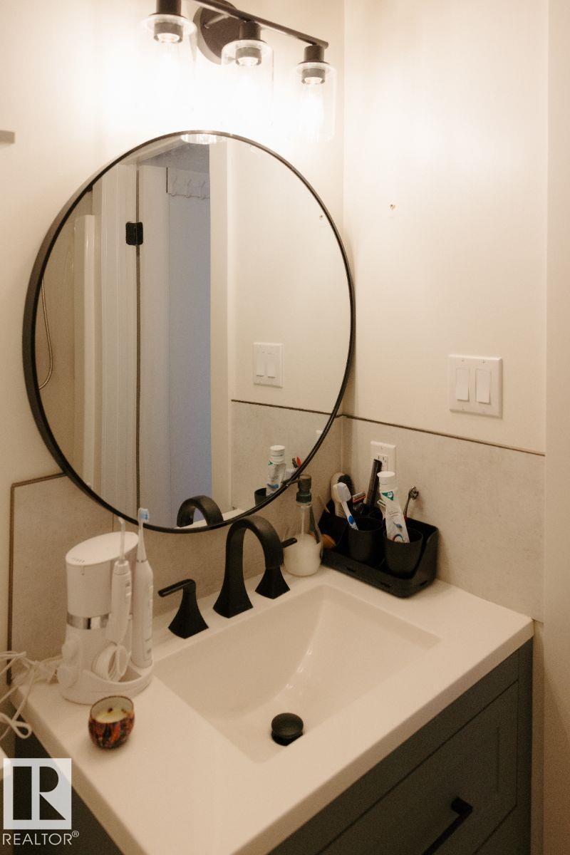 10503A 109 ST - 22