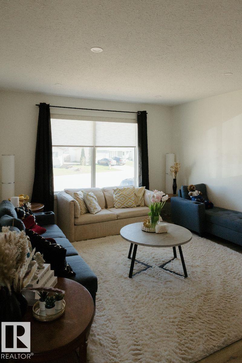 10503A 109 ST - 4