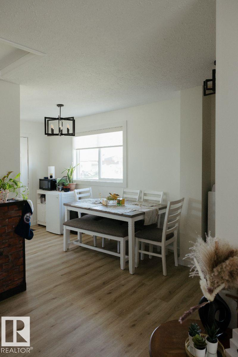 10503A 109 ST - 8