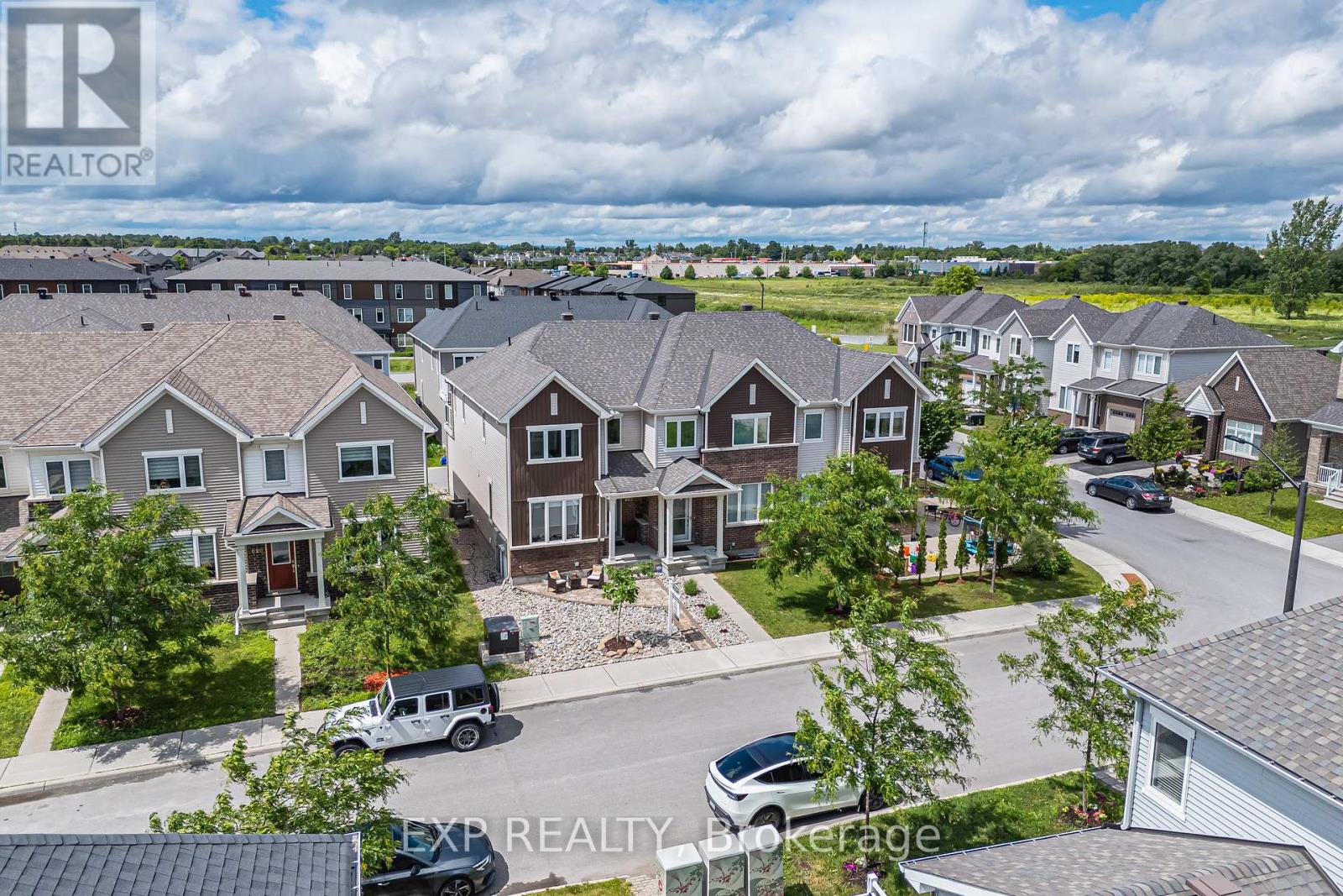 3 Bed, 3 Bath House for Sale in Ottawa – 822 HORSESHOE FALLS WAY, Ottawa – MLS# X13468550 - Image 34