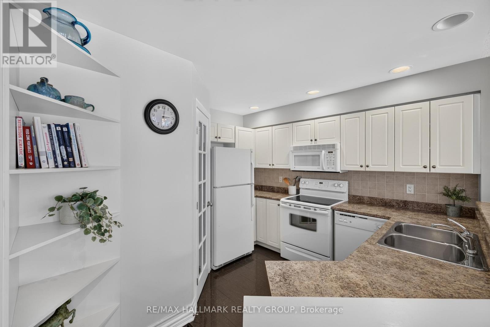 3 Bed, 3 Bath House for Rent in Ottawa – 460 GREY SEAL CIRCLE, Ottawa – MLS# X13468568 - Image 16