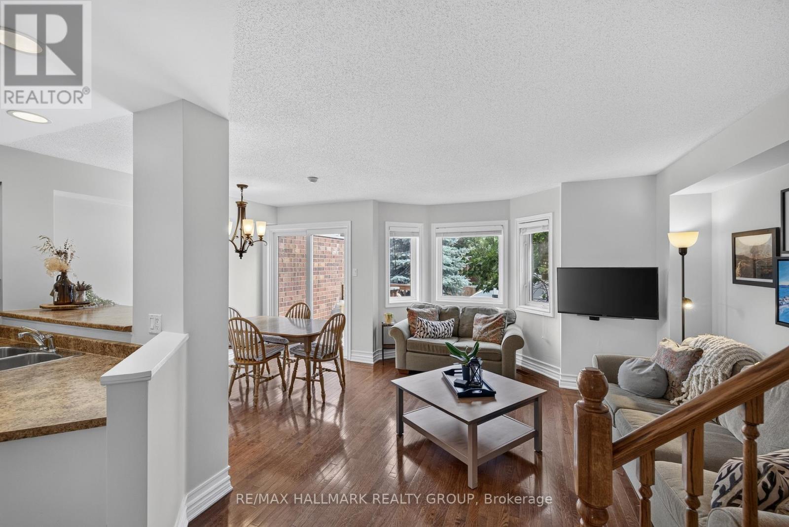 3 Bed, 3 Bath House for Rent in Ottawa – 460 GREY SEAL CIRCLE, Ottawa – MLS# X13468568 - Image 6