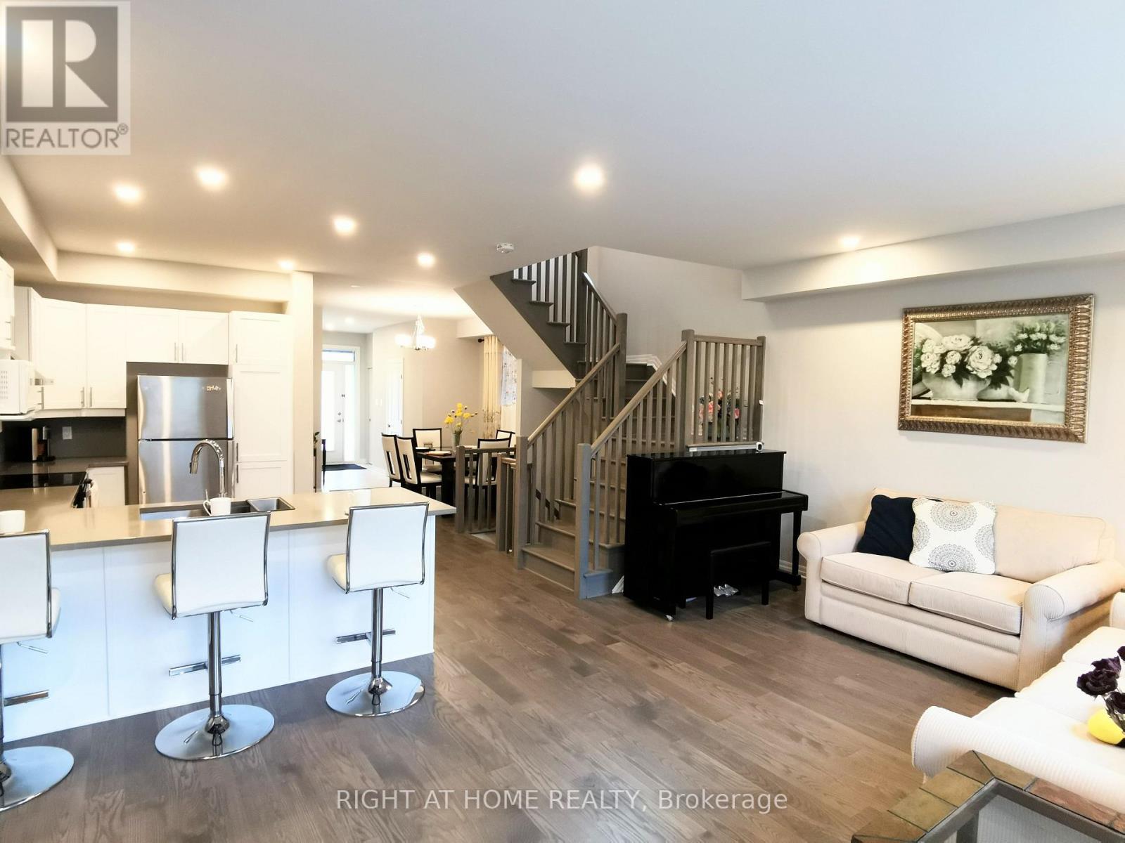 4 Bed, 3 Bath House for Rent in Ottawa – 321 LYSANDER PLACE, Ottawa – MLS# X13468614 - Image 11