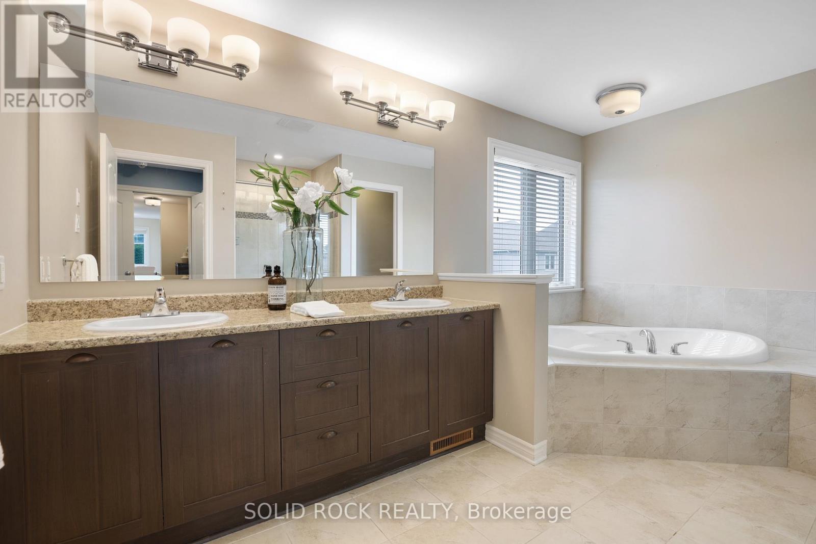 703 MASHKIG AVENUE - 24