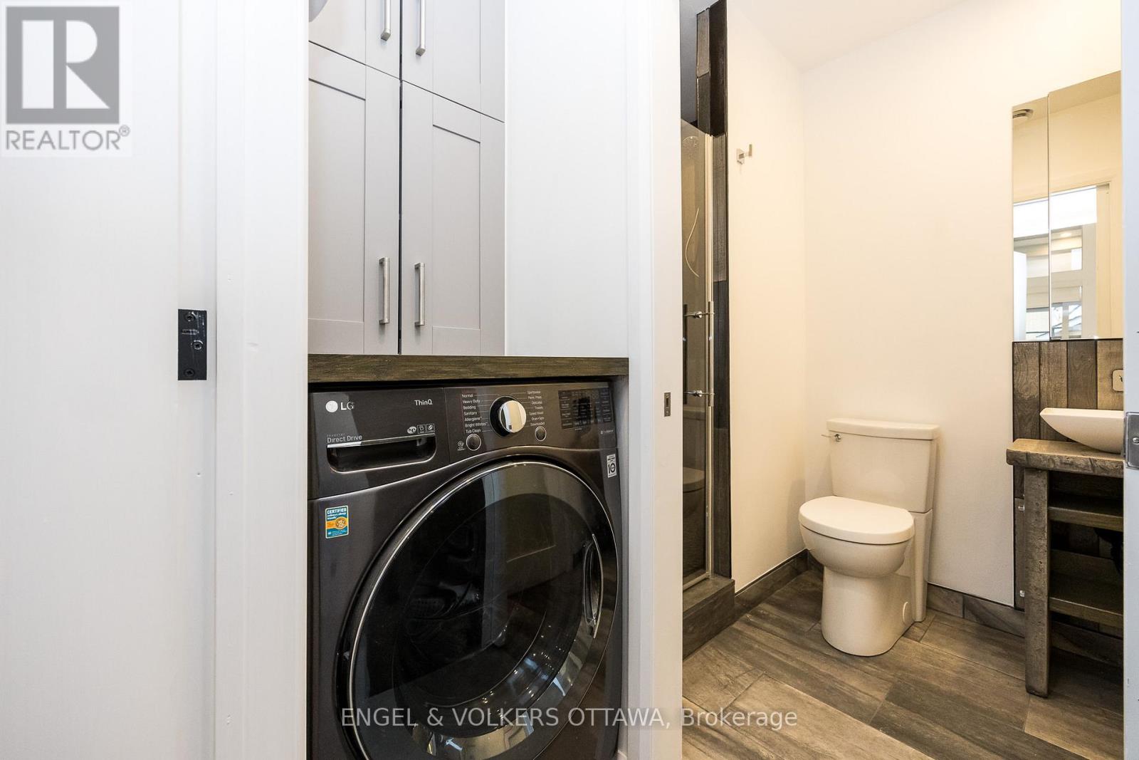 1 Bed, 1 Bath House for Rent in Ottawa – C – 178 MAIN STREET, Ottawa – MLS# X13468740 - Image 16