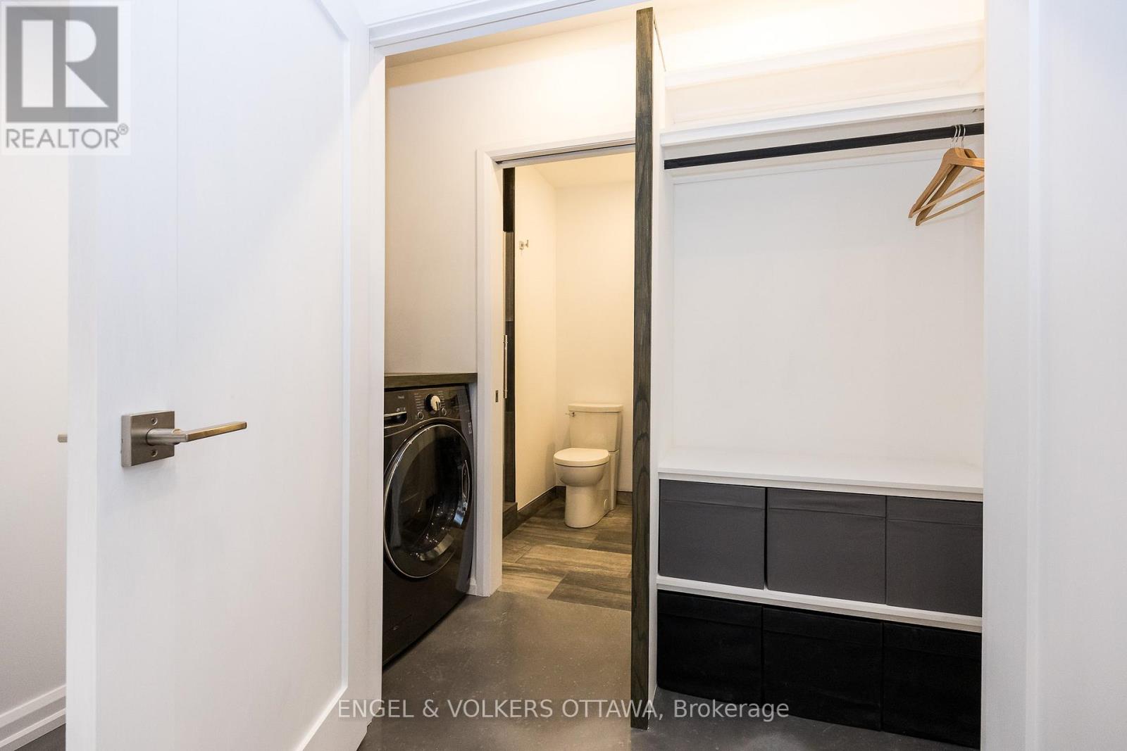 1 Bed, 1 Bath House for Rent in Ottawa – C – 178 MAIN STREET, Ottawa – MLS# X13468740 - Image 22