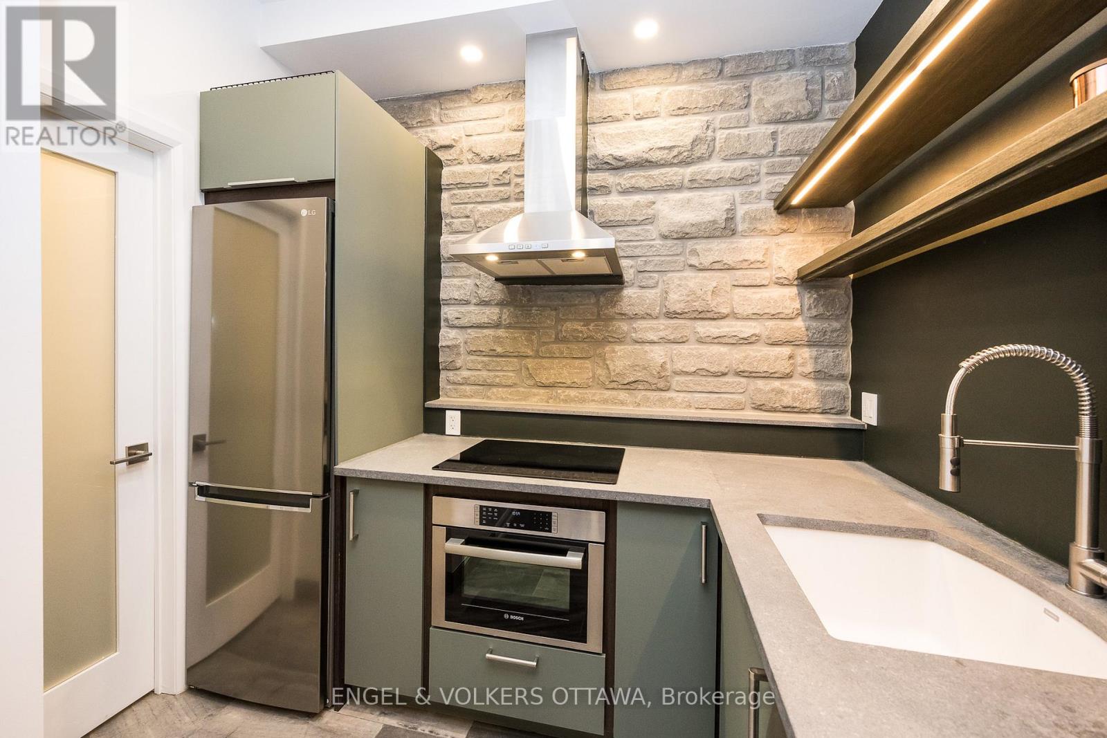 1 Bed, 1 Bath House for Rent in Ottawa – C – 178 MAIN STREET, Ottawa – MLS# X13468740 - Image 28