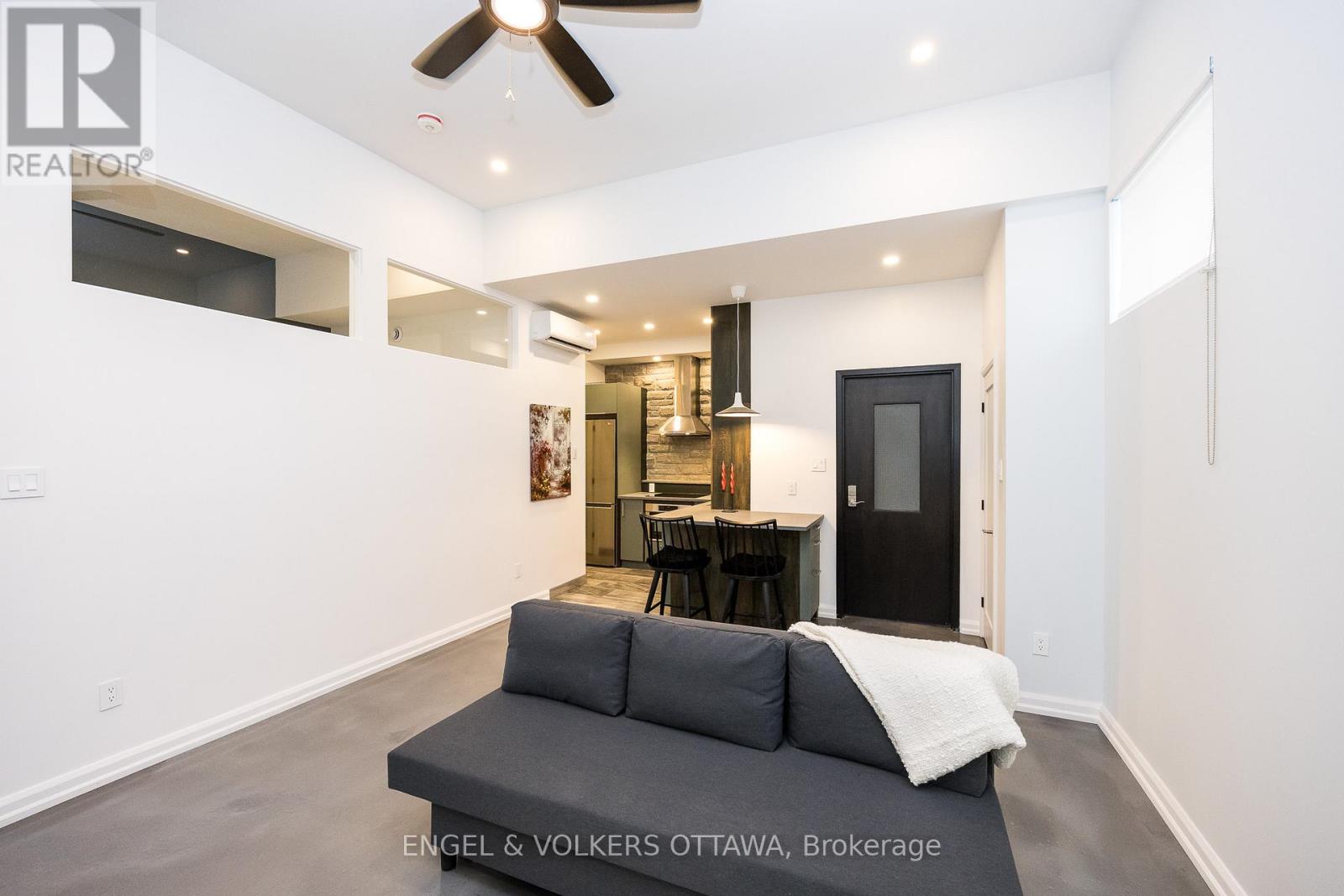 1 Bed, 1 Bath House for Rent in Ottawa – C – 178 MAIN STREET, Ottawa – MLS# X13468740 - Image 39