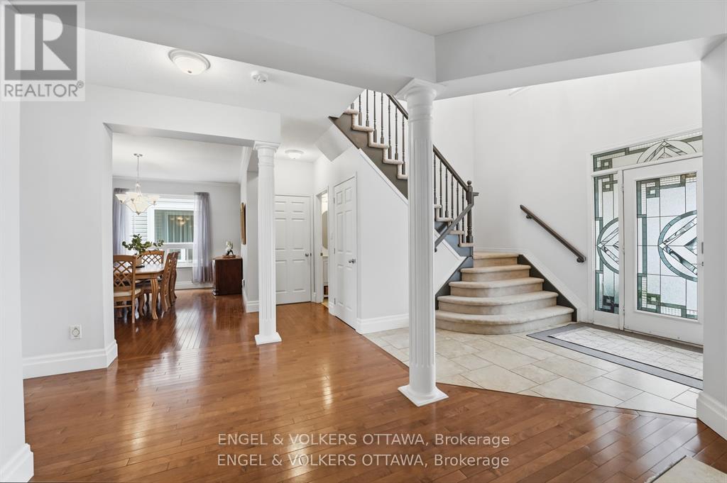 6 Bed, 4 Bath House for Sale in Ottawa – 31 LEATHERWOOD CRESCENT, Ottawa – MLS# X13468764 - Image 12
