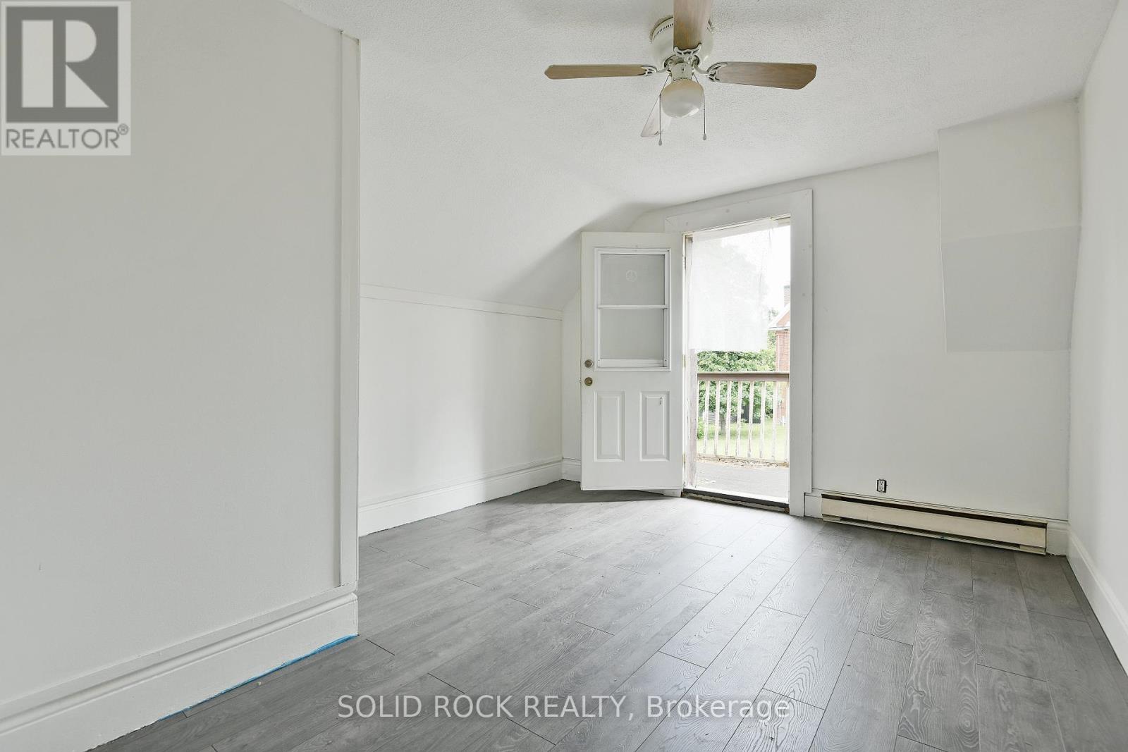 4 Bed, 2 Bath Multi-Family for Sale in Arnprior – 152 ELGIN STREET W, Arnprior – MLS# X13468804 - Image 19