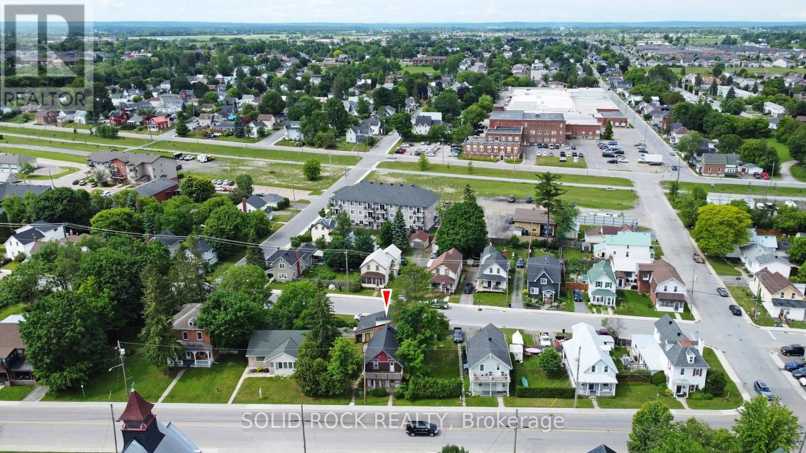 4 Bed, 2 Bath Multi-Family for Sale in Arnprior – 152 ELGIN STREET W, Arnprior – MLS# X13468804 - Image 6