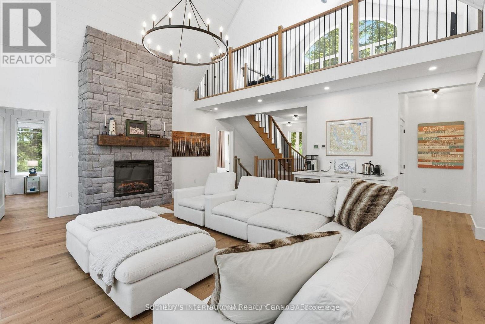 #6 8091 LAKE JOSEPH ROAD - 29