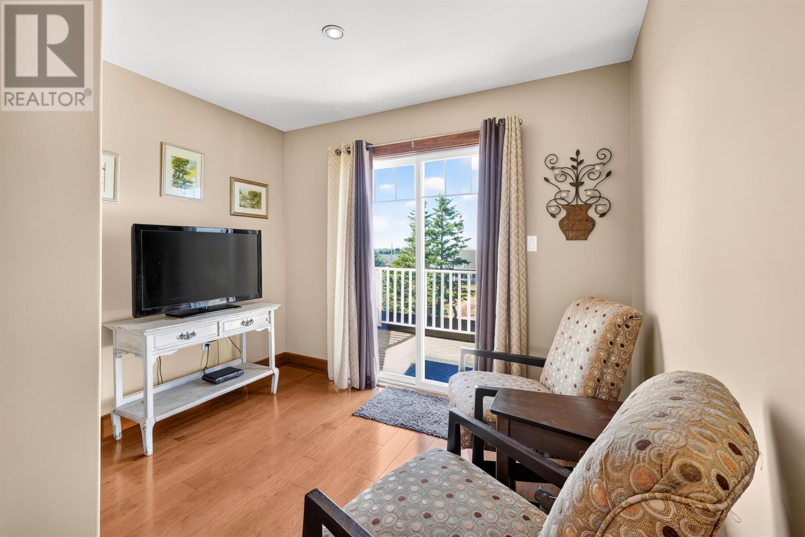 10 Bumble Bee Road - 15