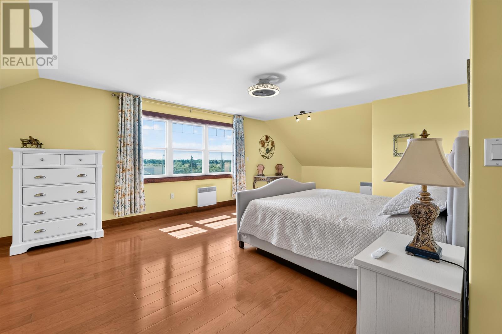 10 Bumble Bee Road - 26