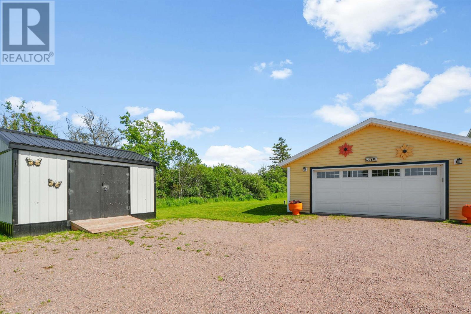 10 Bumble Bee Road - 6