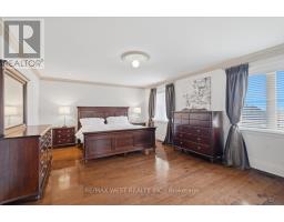 Bedroom 3 - 36 Danpatrick Drive, Richmond Hill, ON L4S2S7 Photo 9