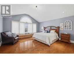 Laundry room - 36 Danpatrick Drive, Richmond Hill, ON L4S2S7 Photo 11