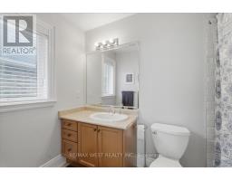 36 Danpatrick Drive, Richmond Hill, ON L4S2S7 Photo 12
