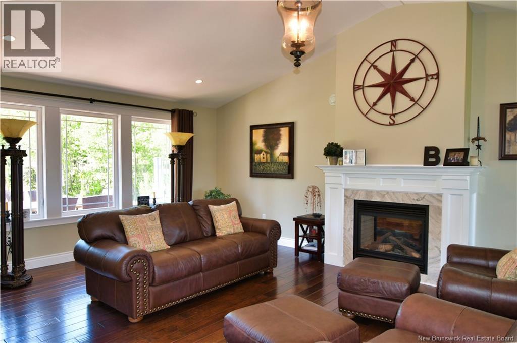 905 Fundy Drive - 5