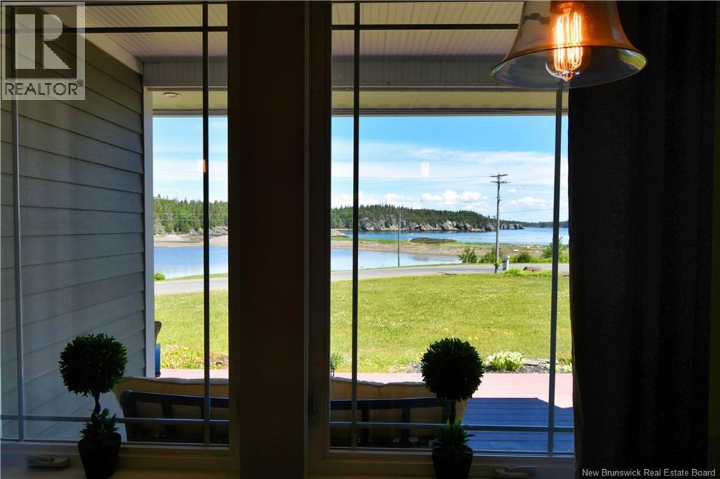905 Fundy Drive - 36