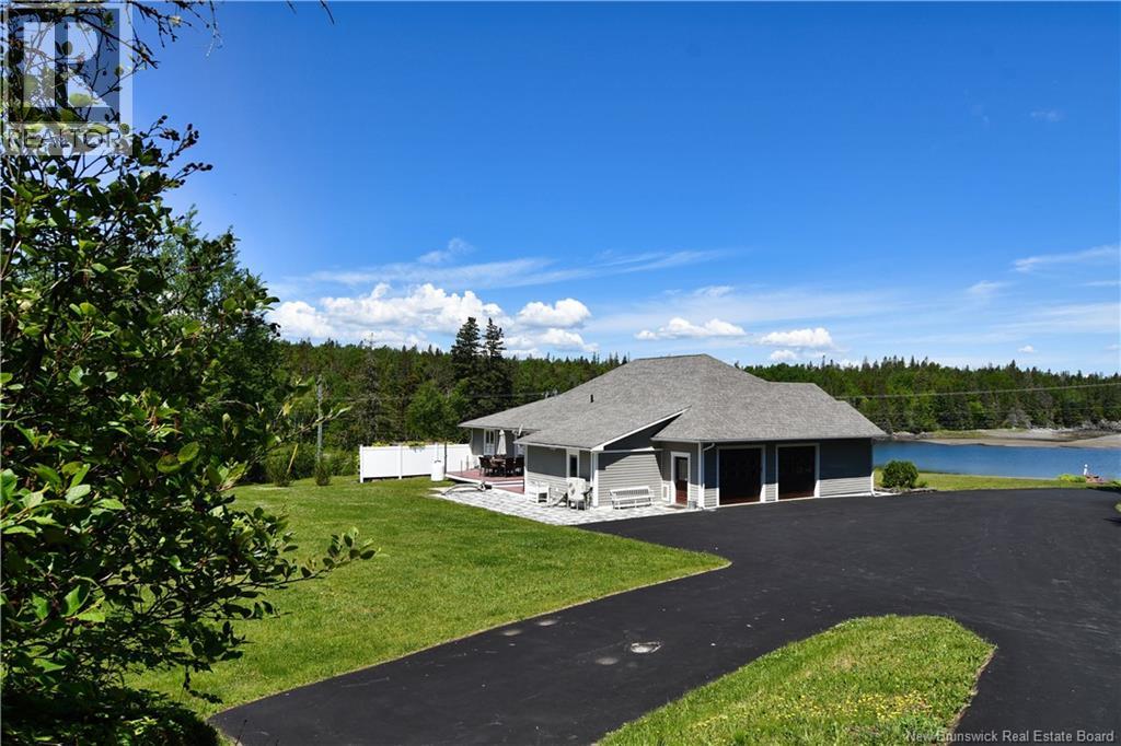 905 Fundy Drive - 42
