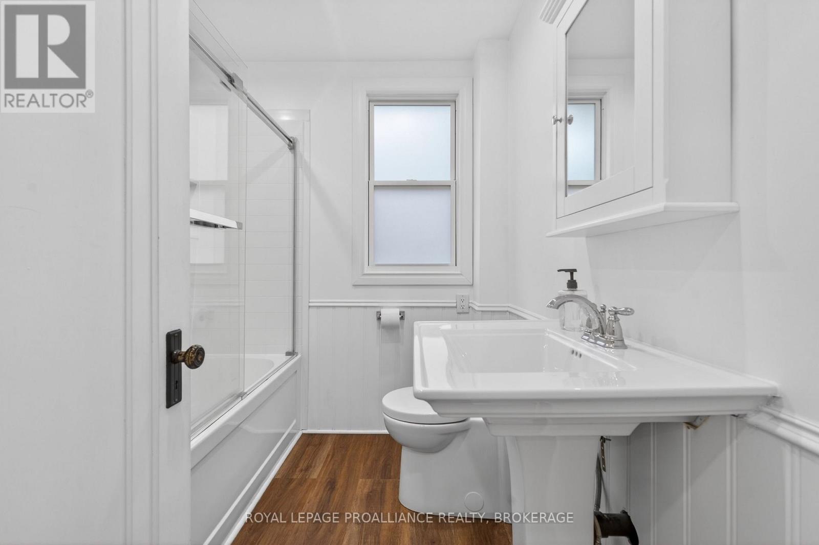 229 PARK STREET - 16