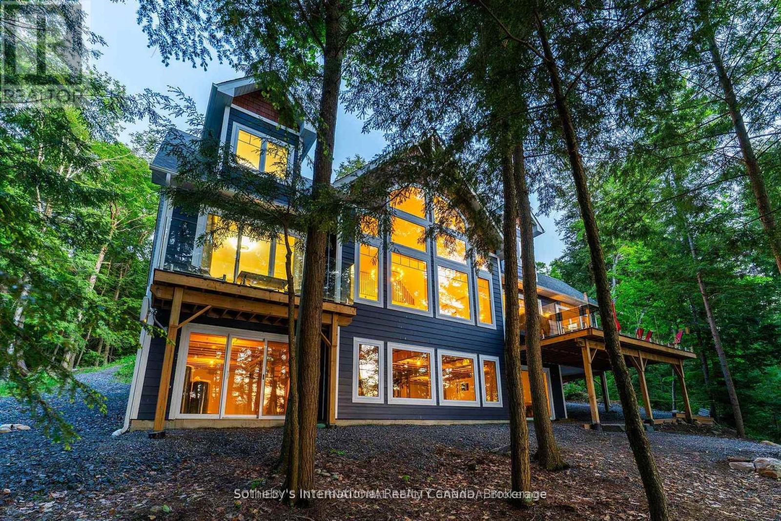 #6 8091 LAKE JOSEPH ROAD - 47
