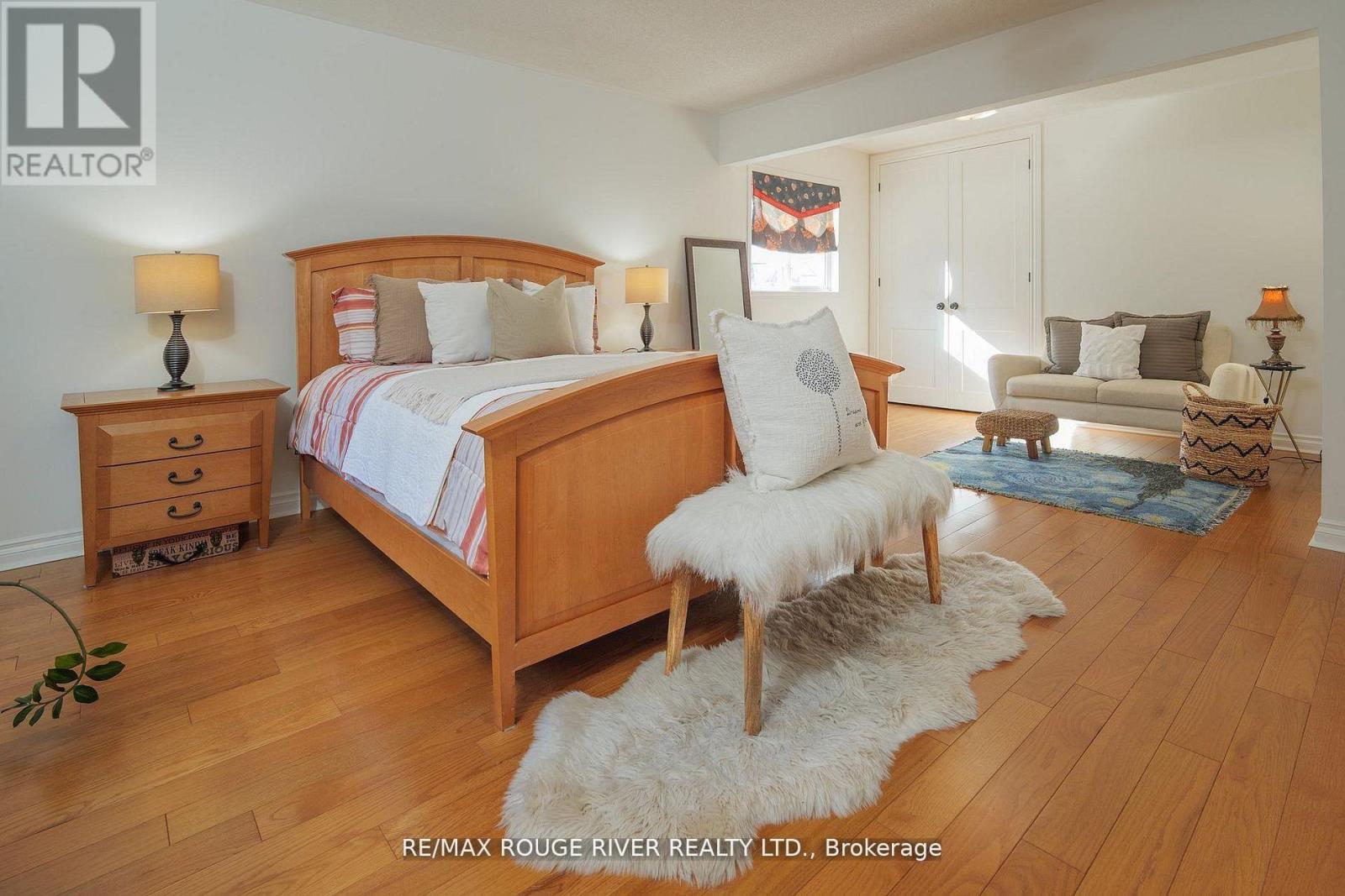 433 WOODSMERE CRESCENT - 15