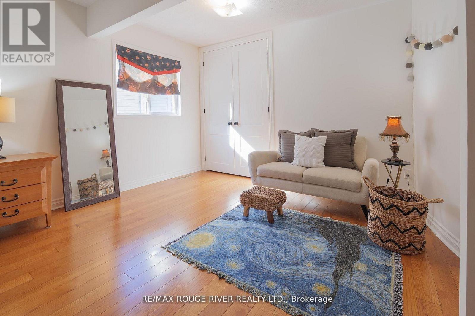 433 WOODSMERE CRESCENT - 16