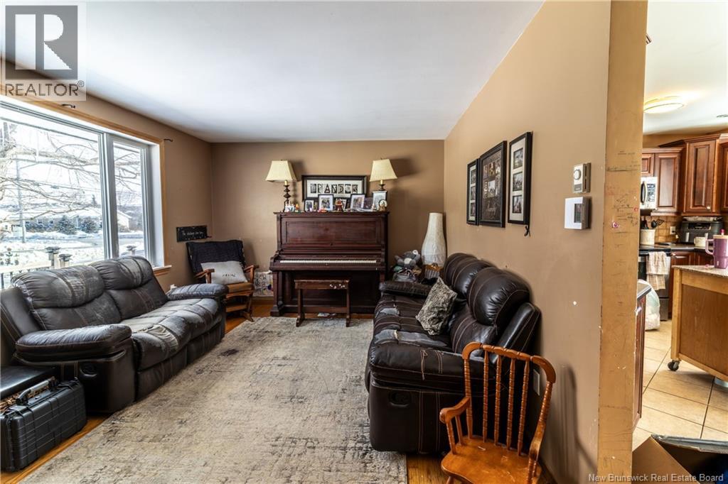 46 Saunders Drive - 10