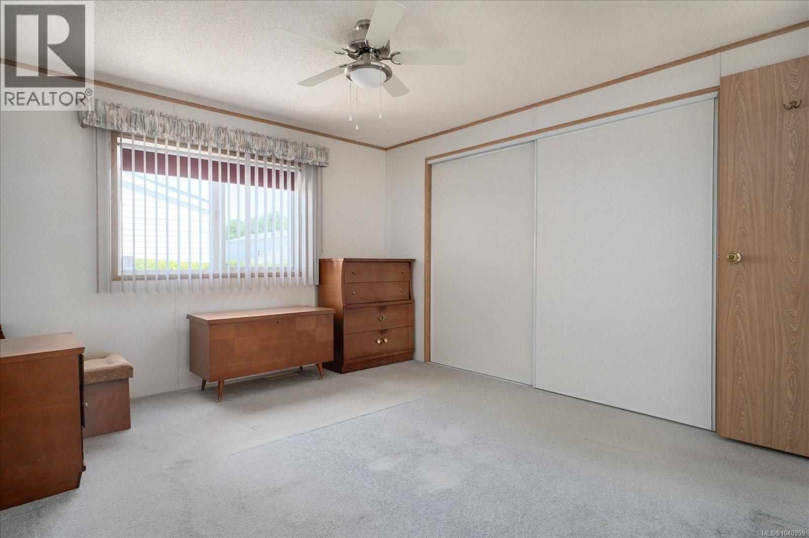 #57 1985 Valley Oak Dr - 16