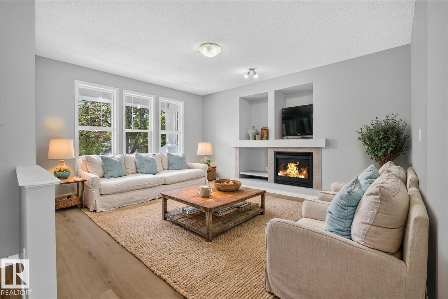 7704 16 AV SW - photo 4