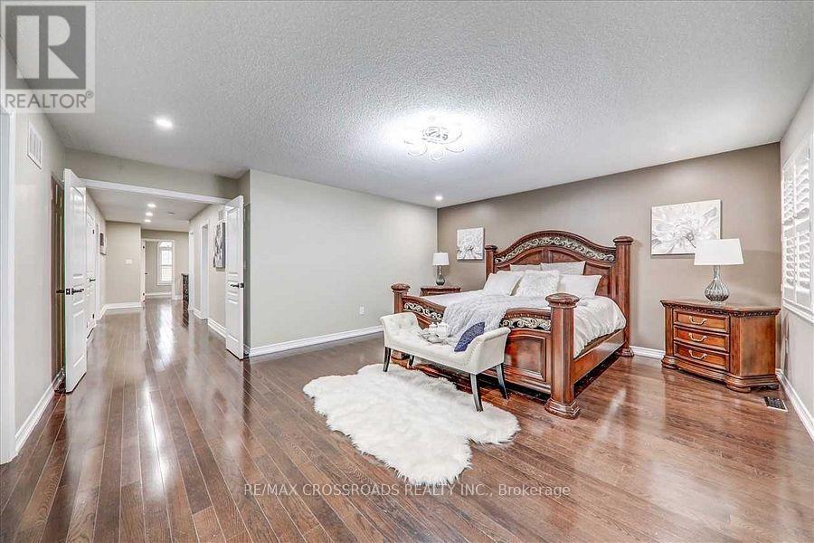 9 GEDDINGTON CRESCENT - 20